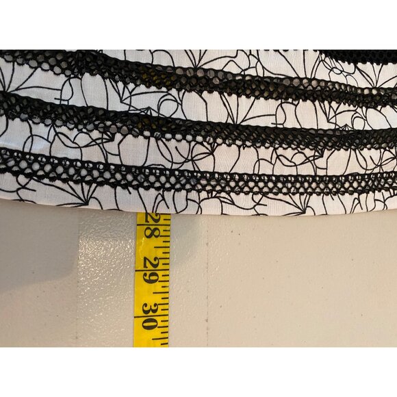 Alfani Black White Stripe Lace Floral Short Sleeve Tunic Top Ties in Back Large - Picture 6 of 10